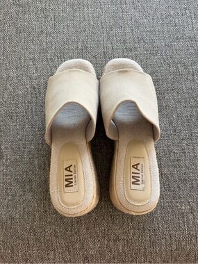 MIA Cream Open-Toe Espadrille Slide